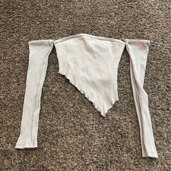 Bershka Asymmetrical Gray Crop Top - Picture 1 of 2